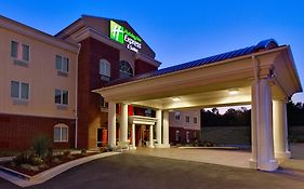 Holiday Inn Express & Suites Malvern By Ihg
